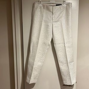 Club Monaco White With Silver Cropped Pants